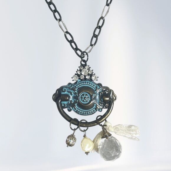 Victorian Style Necklace Antiqued Door Knocker Charms Rhinestone Chunky Handmade - Picture 3 of 13